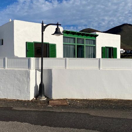 Villas Yaiza. El Golfo Bagian luar foto